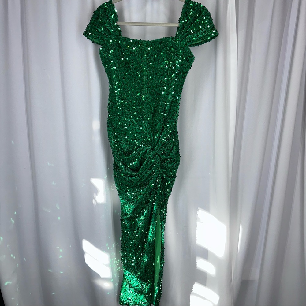 Grass Fields Dress‎ Sz 8 Green Velvet And Sequins Ruched Maxi High Slit EUC